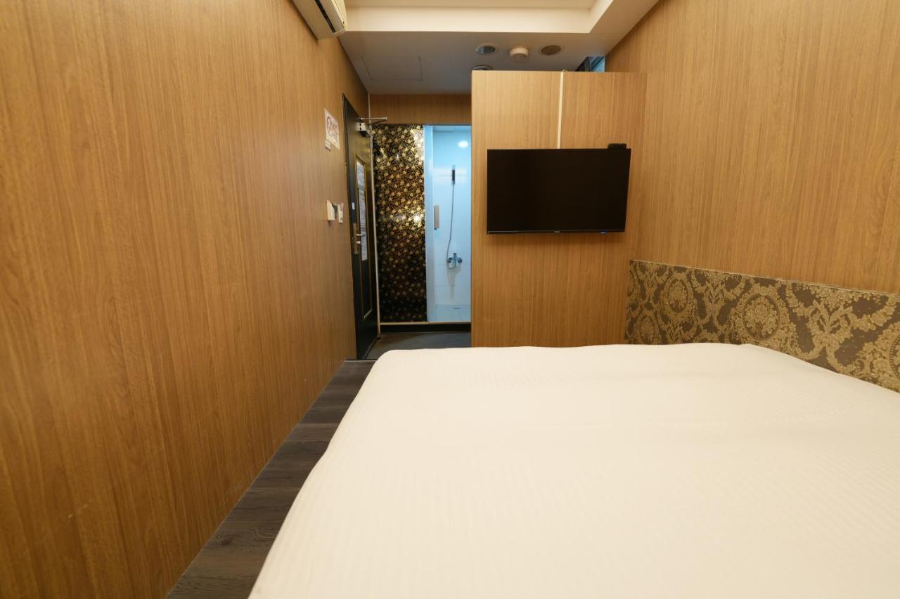 Meworld Hotel - Ximen تايبيه المظهر الخارجي الصورة