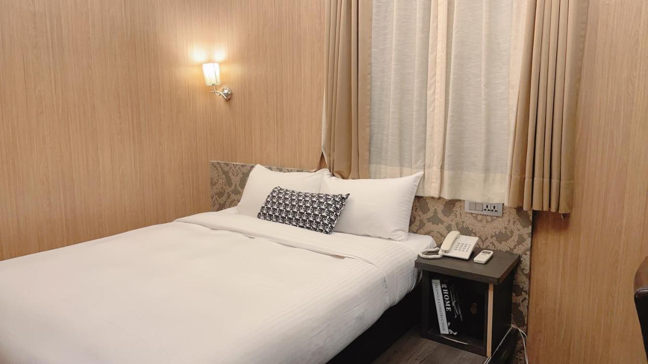 Meworld Hotel - Ximen تايبيه المظهر الخارجي الصورة